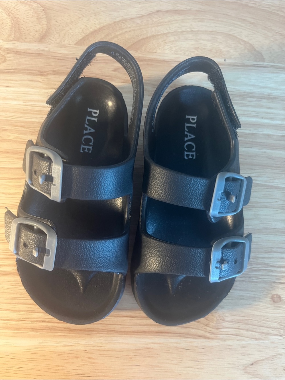 Place Black Double-Buckle Kids Sandals
